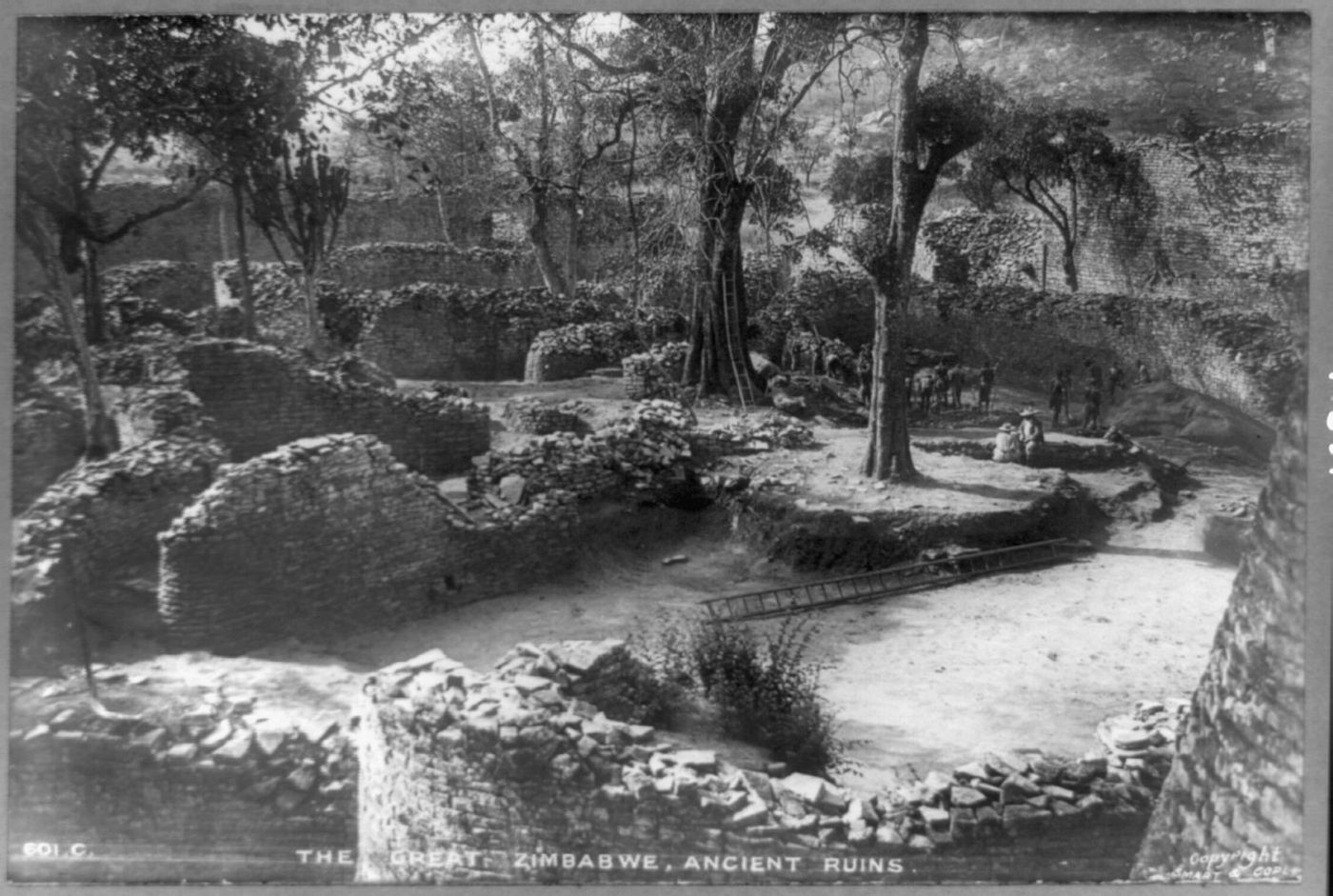 The Great Zimbabwe, ancient ruins LCCN89714067.jpg
